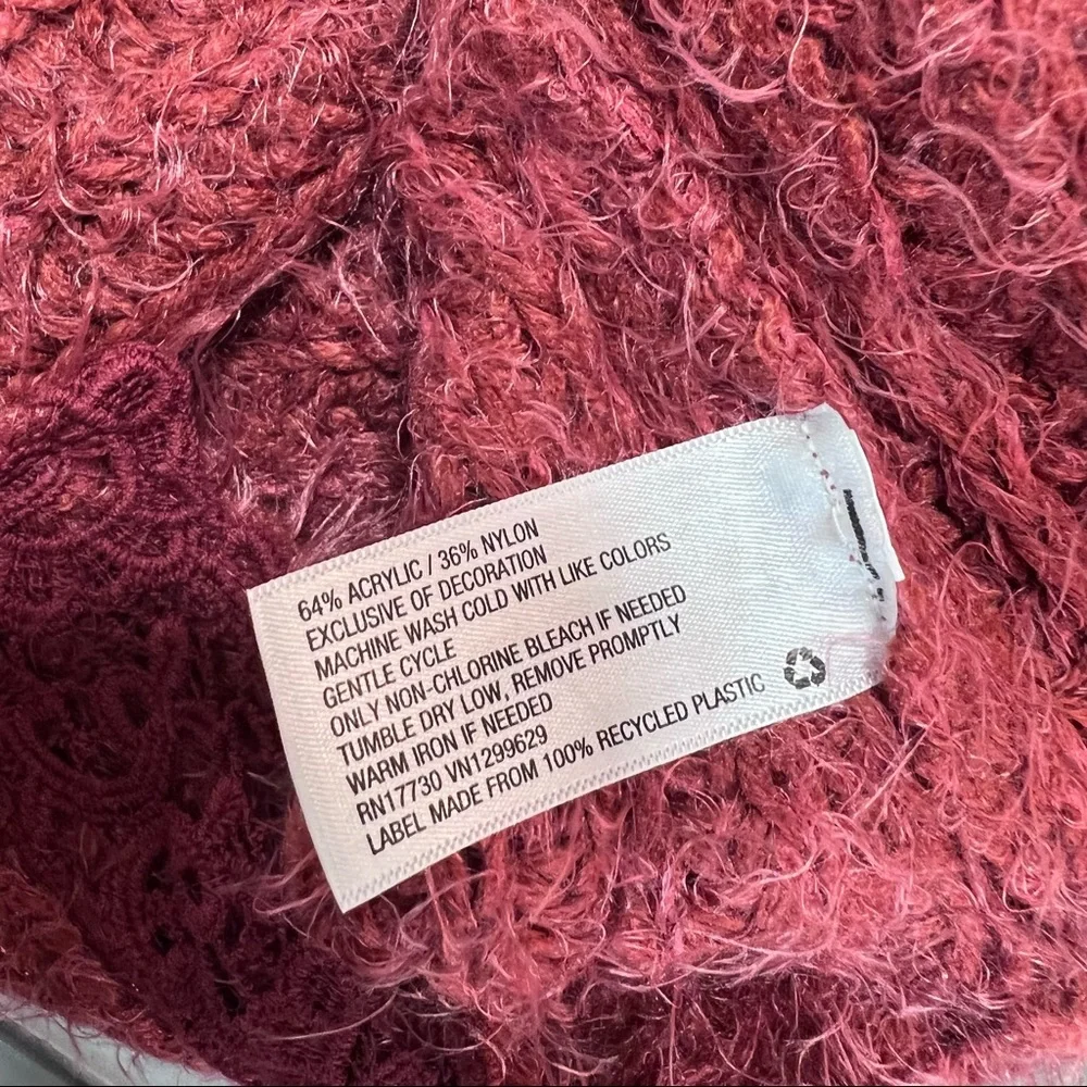 4//$40 Knox Rose‎ Knit Lace Trim Rose Pink Sweater